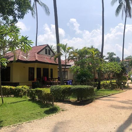 Moonwalk Lanta Resort Ko Lanta Екстериор снимка