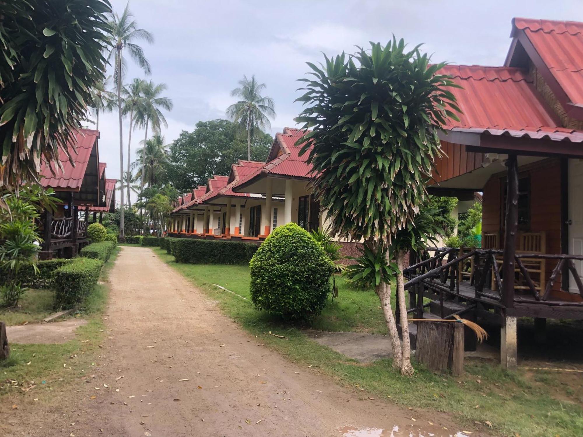 Moonwalk Lanta Resort Ko Lanta Екстериор снимка